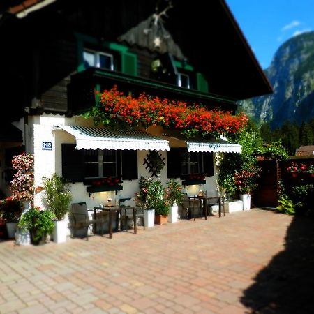 Landhaus Osborne โอเบอร์ทราวน์ ภายนอก รูปภาพ
