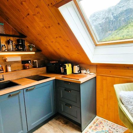 Landhaus Osborne โอเบอร์ทราวน์ ภายนอก รูปภาพ