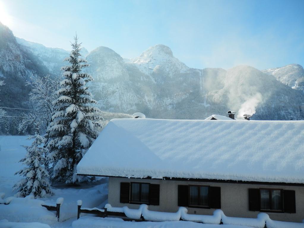 Landhaus Osborne โอเบอร์ทราวน์ ภายนอก รูปภาพ