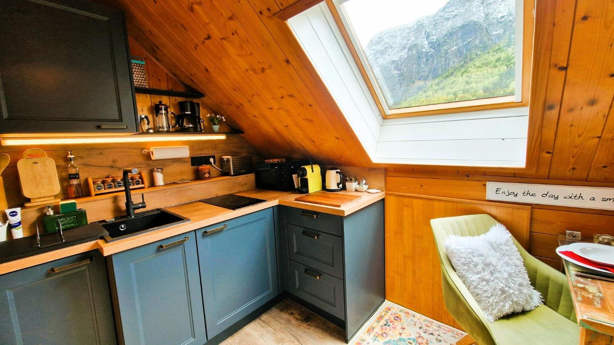Landhaus Osborne โอเบอร์ทราวน์ ภายนอก รูปภาพ