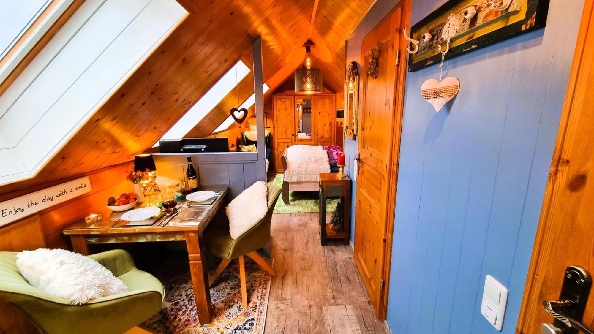Landhaus Osborne โอเบอร์ทราวน์ ภายนอก รูปภาพ
