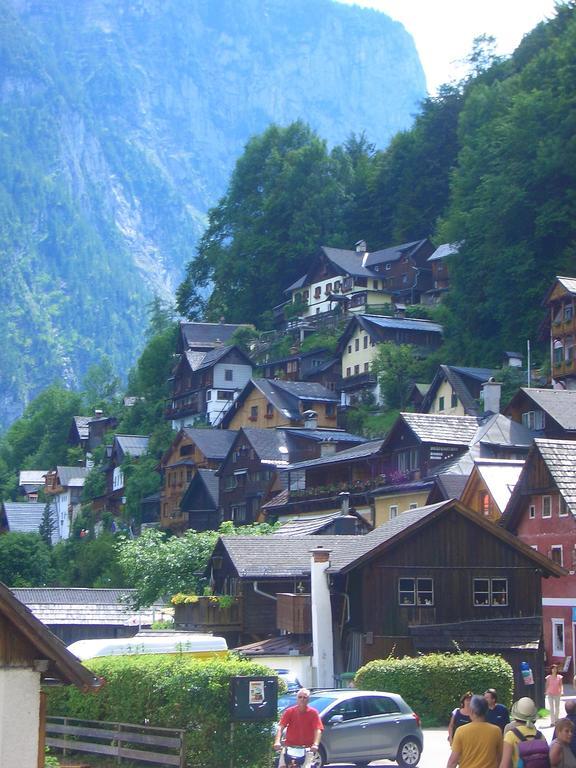 Landhaus Osborne โอเบอร์ทราวน์ ภายนอก รูปภาพ